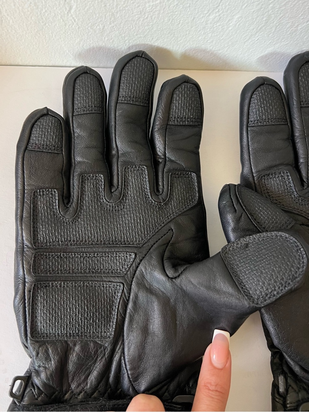 Harley Davidson Black Leather Insulated Gauntlet Motorcycle Gloves All Seasons - Picture 5 of 12